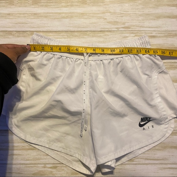 Nike Air Shorts L - Picture 6 of 6